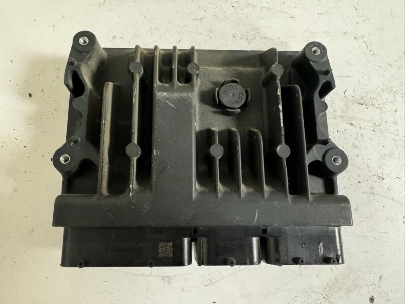 19 CAMRY Engine Control Module Computer ECU ECM PCM - 89661-0X582