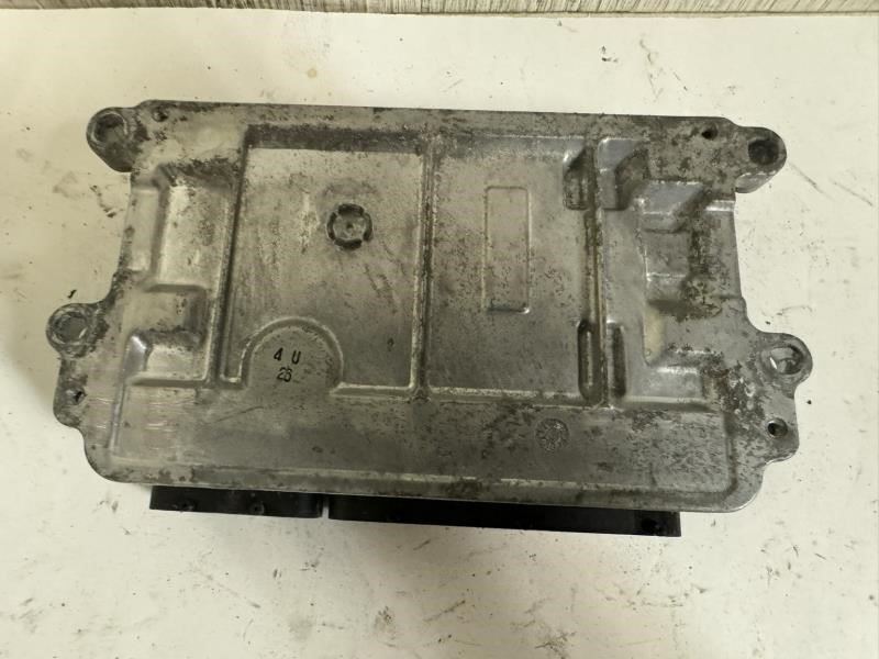 17 MAZDA CX-5 Engine Control Module Computer ECU ECM PCM - PYNA 18 881