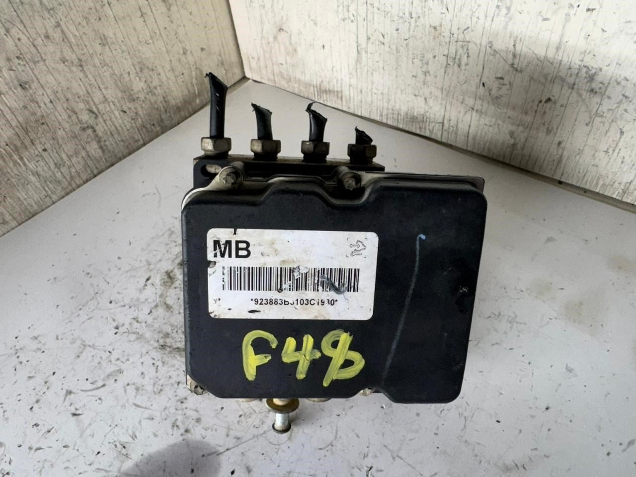 2002 TAHOE ABS Pump Anti Lock Brake Module - 25913883