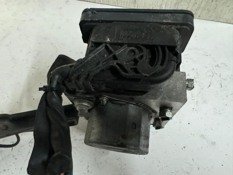 13-14 IMPREZA Anti Lock Brake System ABS Pump Module  - 269 529