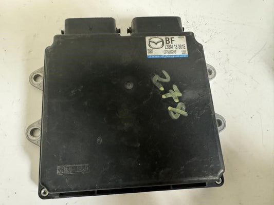 10 MAZDA 3 Engine Control Module Computer ECU ECM PCM - L3BM 18 881E