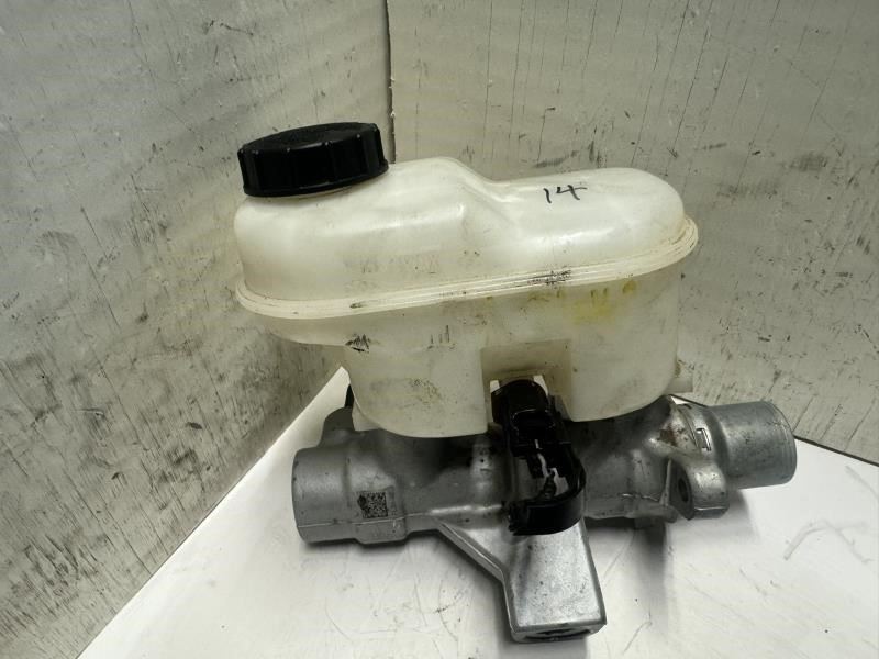 15-17 FORD F150 PICKUP BRAKE MASTER CYLINDER