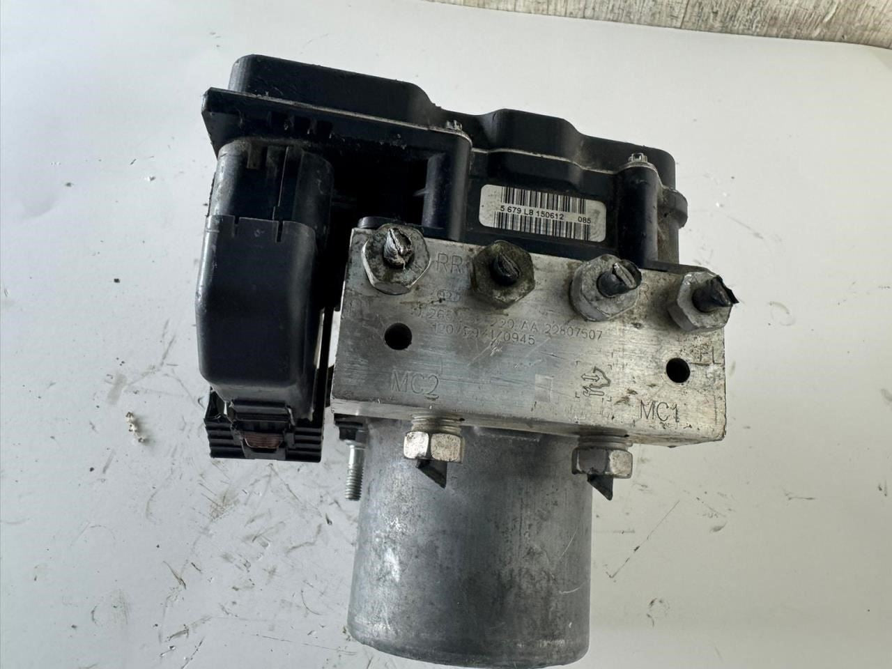 12-15 CAMARO ABS Pump Anti Lock Brake Module - 22807507