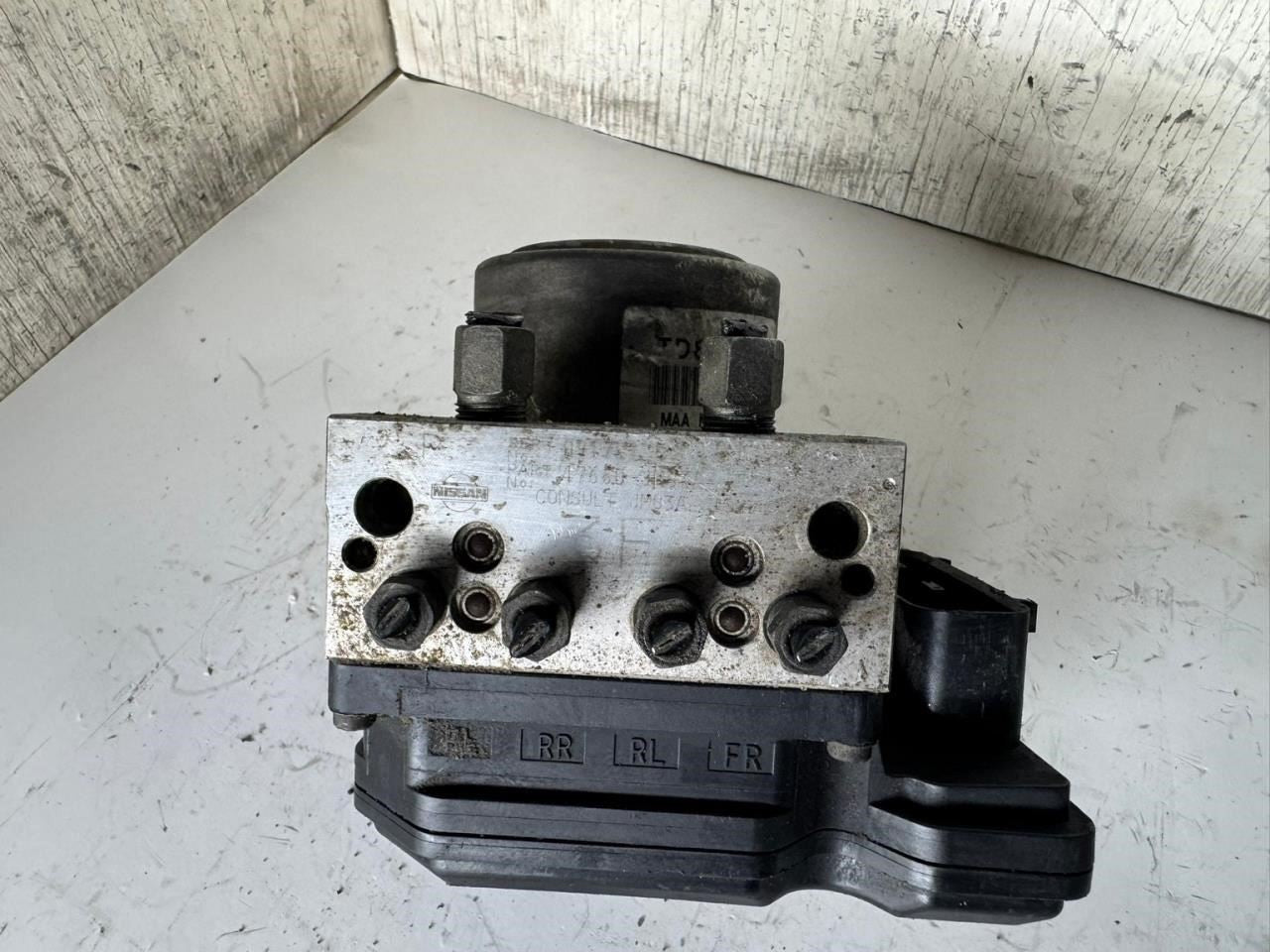 08-09 ROGUE ABS Pump Anti Lock Brake Module - TD8405