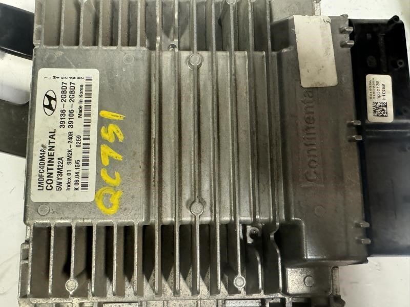 14-15 TUCSON ENGINE CONTROL MODULE COMPUTER ECU ECM- 39136-2GBD7