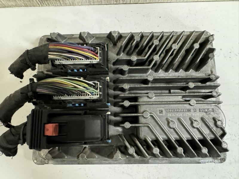 2015 SILVERADO Engine Control Module Computer ECU ECM PCM -12664768; 12656993