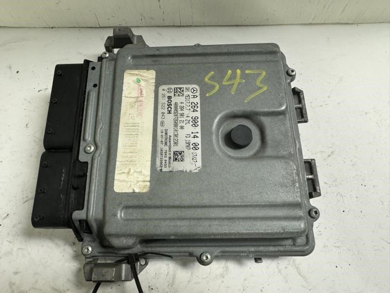 20 MERCEDES C-CLASS ENGINE CONTROL MODULE COMPUTER ECU- A2649001400; A2649012100