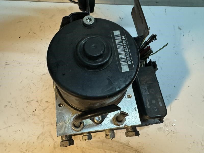 08-13 VOLVO 30 SERIES ANTI LOCK BRAKE SYSTEM ABS PUMP MODULE - 8N51-2C405-AB