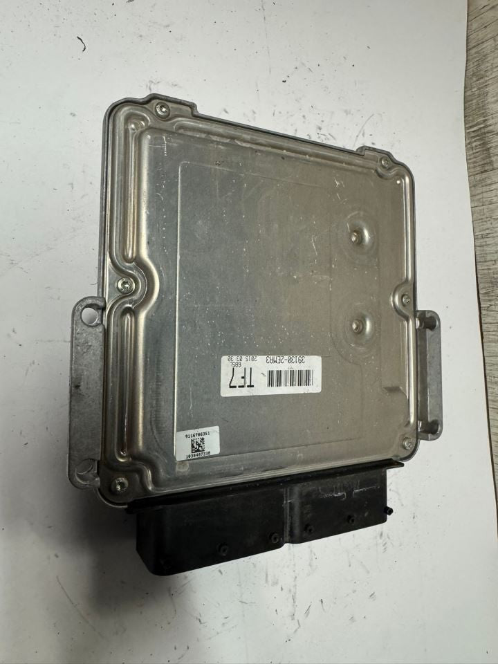 14-16 ELANTRA Engine Control Module Computer ECU - 39131-2EMA3