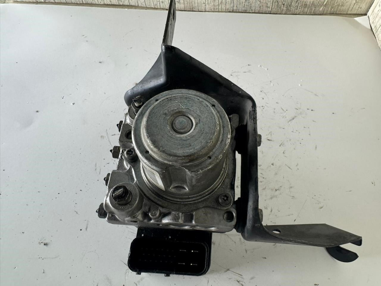 05-07 ACCORD ABS Pump Anti Lock Brake Module - SDAA7