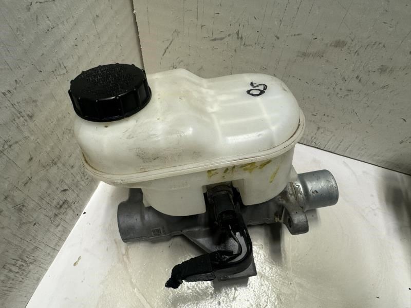 2018 FORD F150 PICKUP BRAKE MASTER CYLINDER