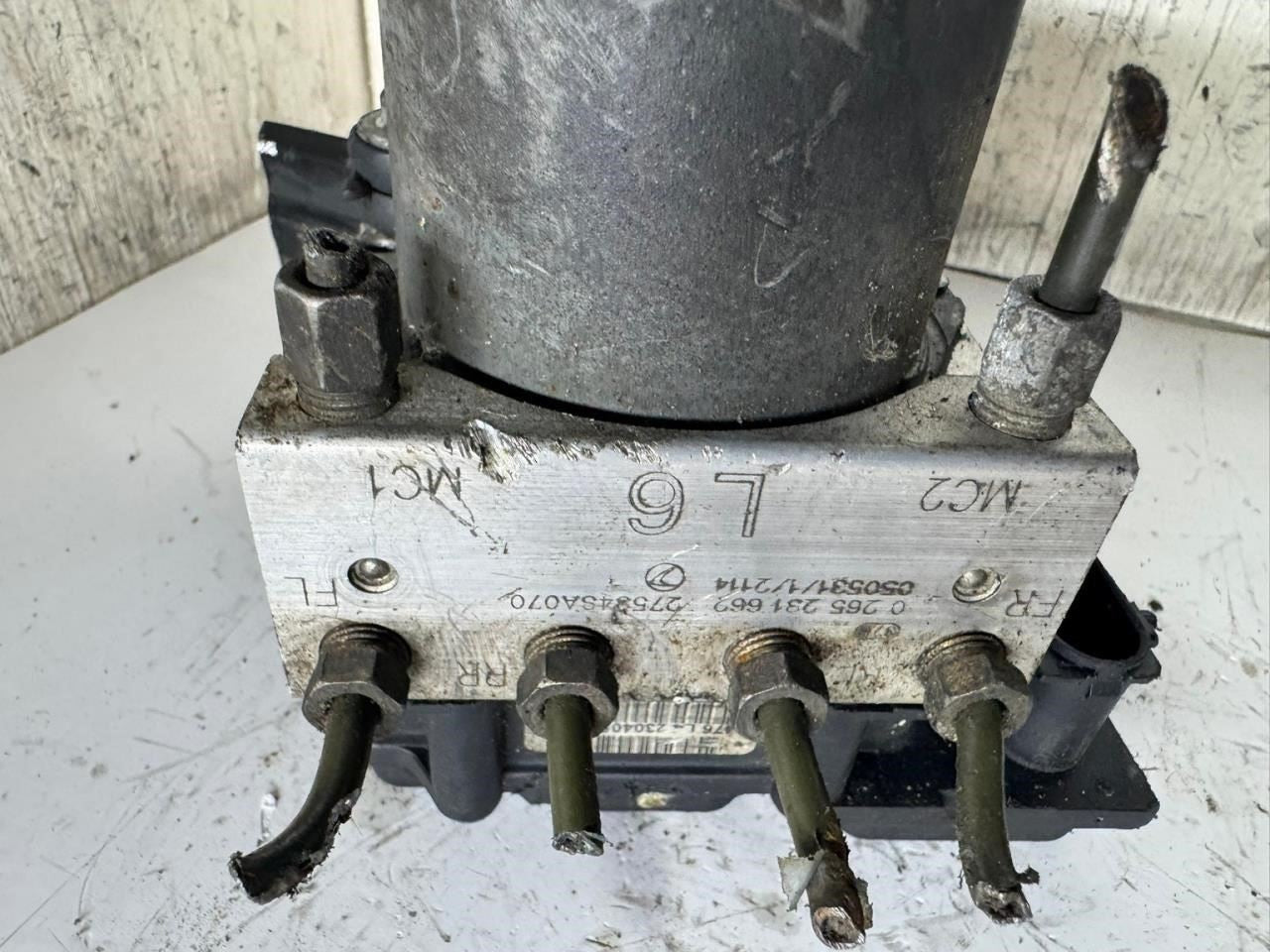 06-08 FORESTER ABS Pump Anti Lock Brake Module - 27534SA070