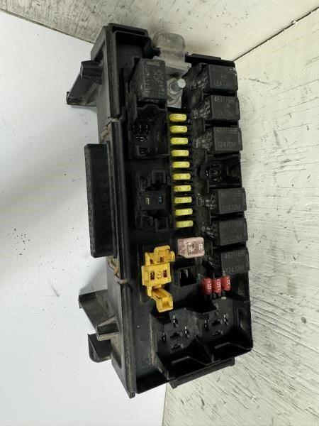 05 GRAND CHEROKEE Power Supply Module TIPM Fuse Box - 04839342AC