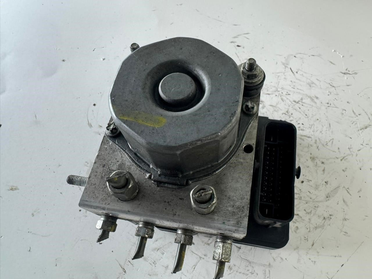 2014 VERSA ABS Pump Anti Lock Brake Module - 47660-9KF0A