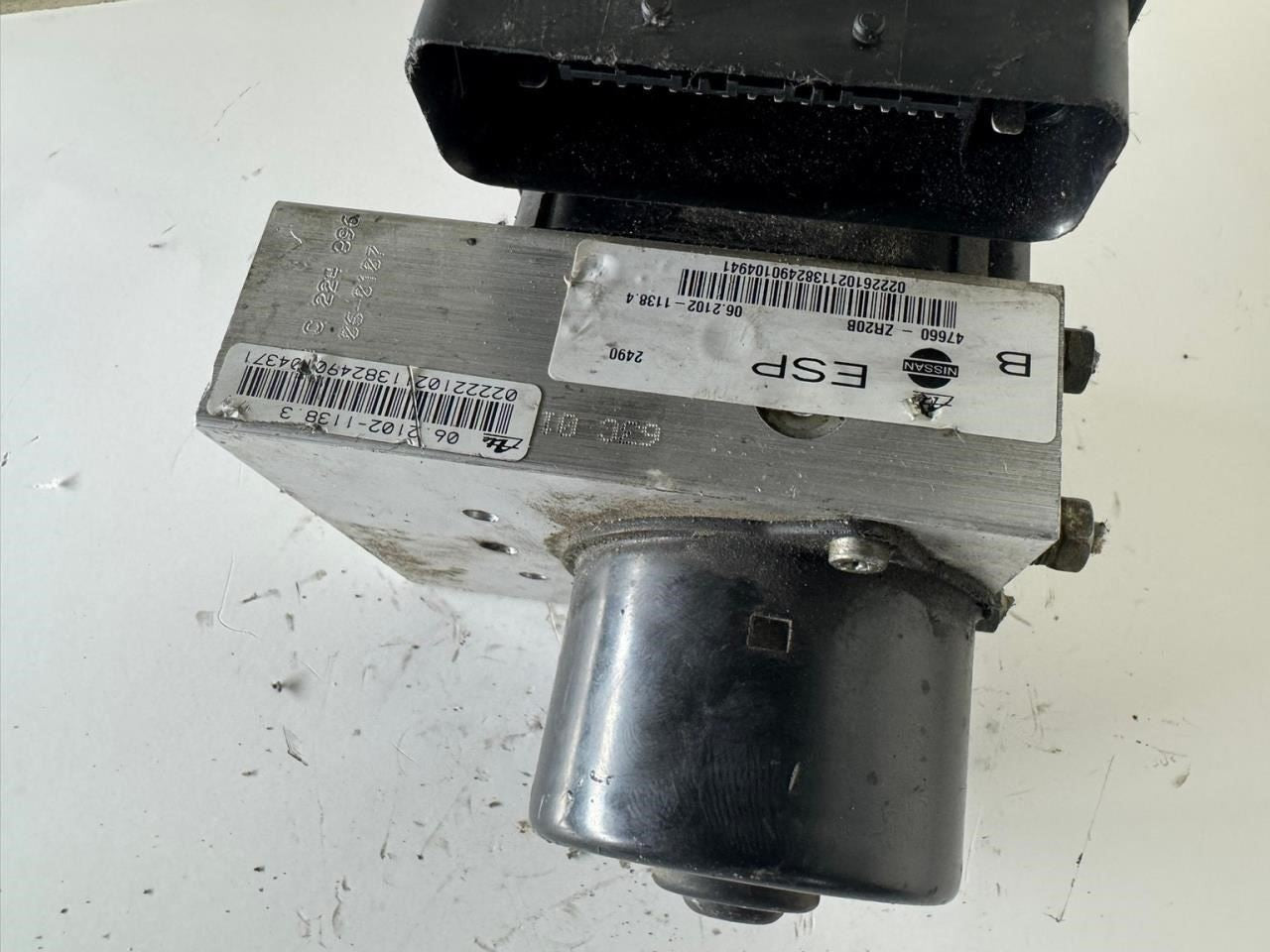 06-11 ARMADA ABS Pump Anti Lock Brake Module - 47660-ZR20B