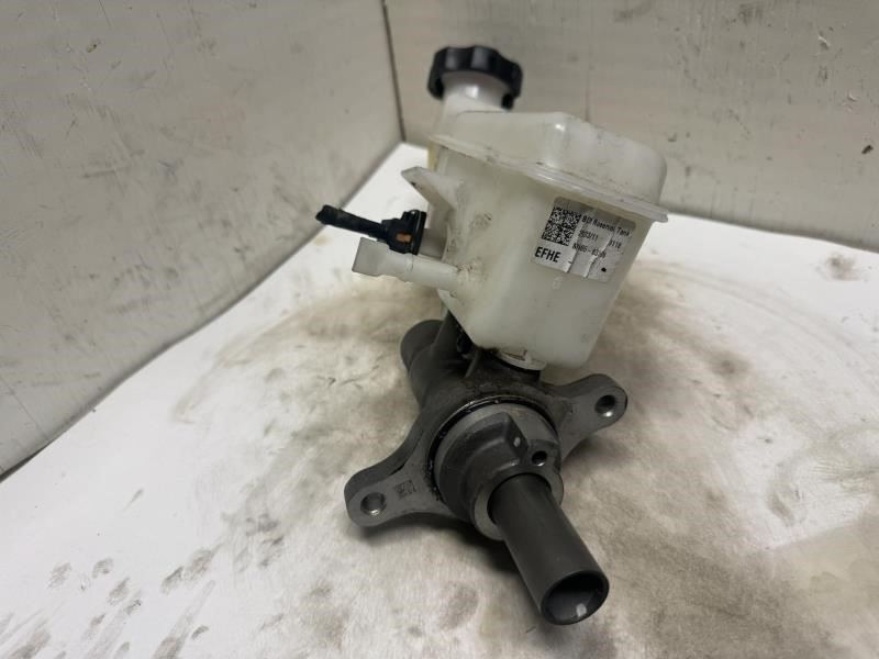 19-20 FORTE BRAKE MASTER CYLINDER WITH RESERVOIR TANK