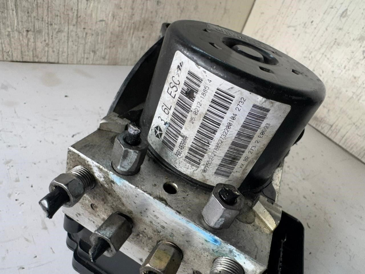 2012 AVENGER ABS Pump Anti Lock Brake Module - P68148760AA