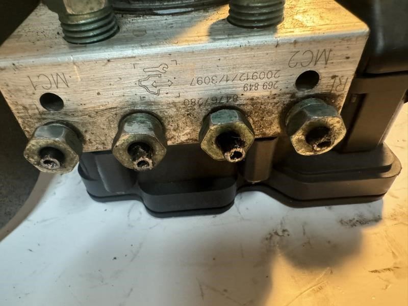 19-20 MALIBU ANTI LOCK BRAKE SYSTEM ABS PUMP MODULE - 84767280