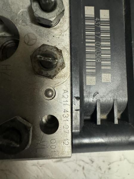 2008 E550 ABS PUMP ANTI LOCK BRAKE MODULE - A2114312712; 0 265 250 251