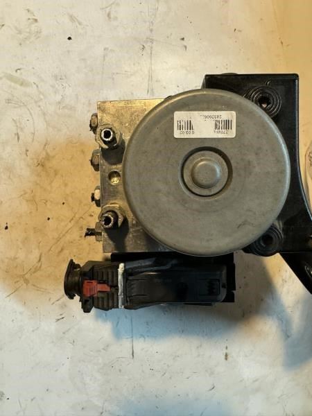 17-20 TRAX ANTI LOCK BRAKE ABS CONTROL MODULE- 42643519