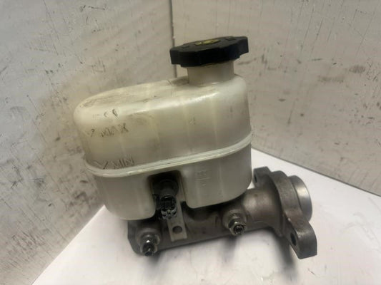  09-14 ESCALADE BRAKE MASTER CYLINDER