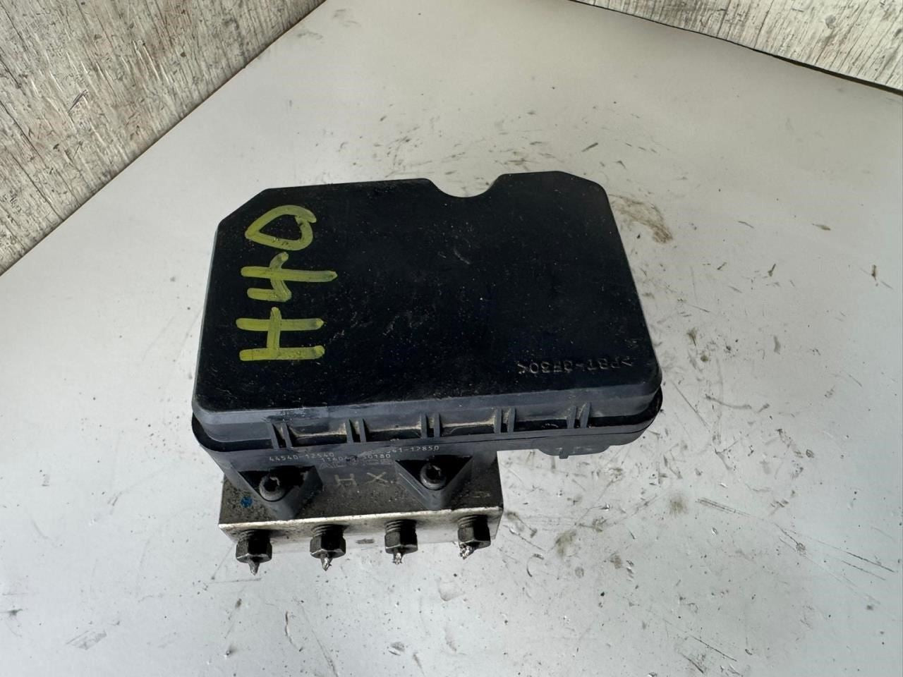 12-13 COROLLA ABS Pump Anti Lock Brake Module - 89541-12850