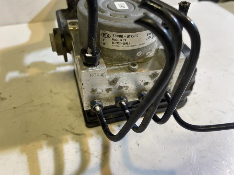 2019  KIA FORTE ABS ANTI LOCK BRAKE PUMP MODULE- 58900-M7200