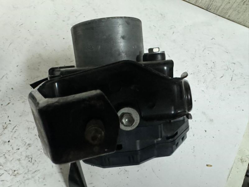 12-13 LEXUS IS250 Anti Lock Brake System ABS Pump Module  - 89541-53172