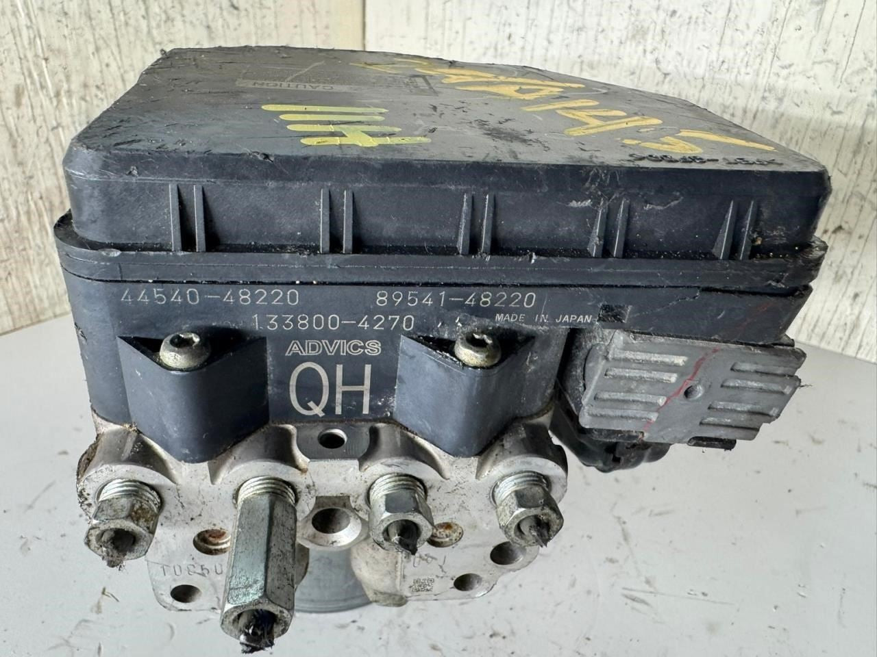 2008 HIGHLANDER ABS Pump Anti Lock Brake Module - 44540-48220; 89541-48220