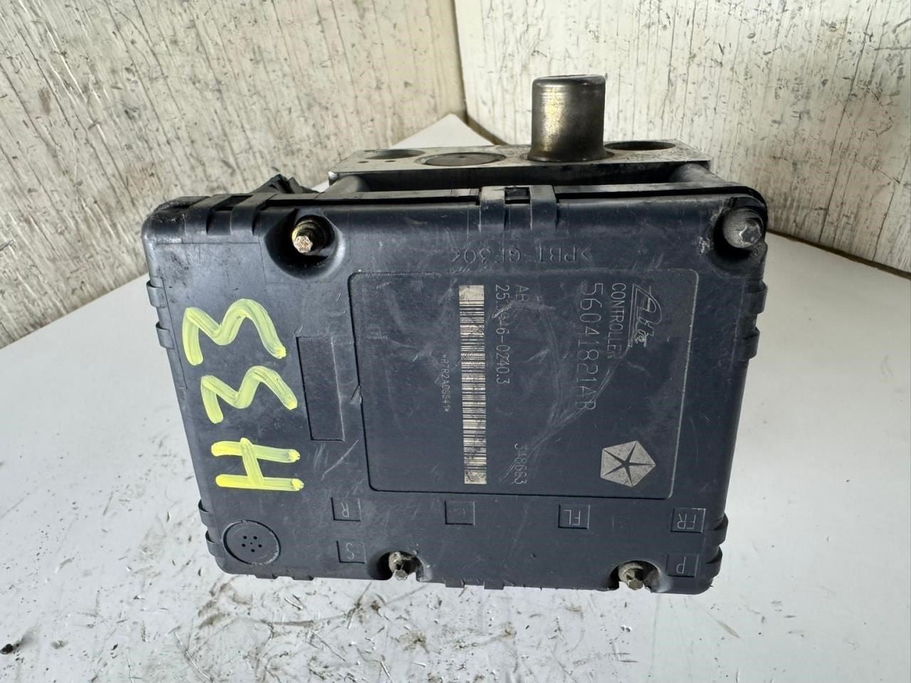02-04 GRAND CHEROKEE ABS Pump Anti Lock Brake Module - P52129301AB