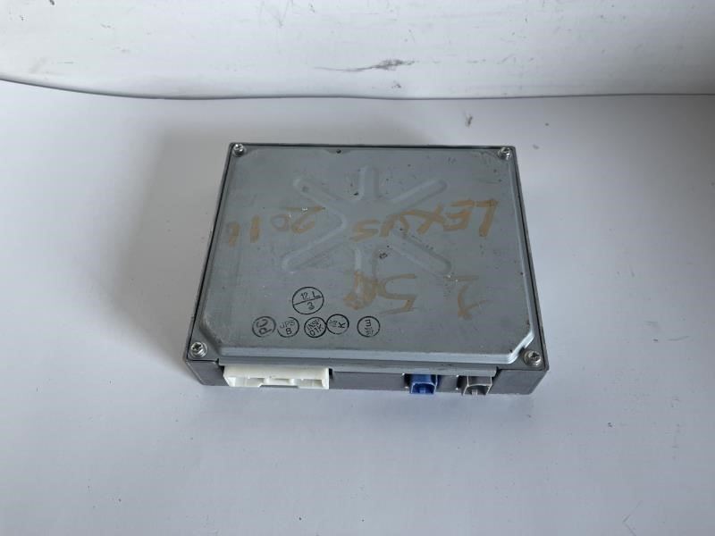 09-10 LEXUS IS350 NETWORK GATEWAY CONTROL MODULE- 86740-53080