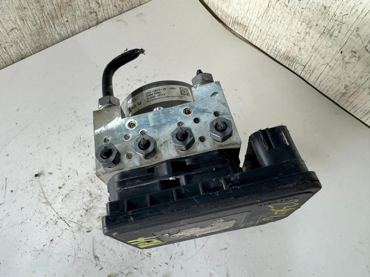 19-23 EDGE ABS Pump Anti Lock Brake Module - L2GC-2B373-DB