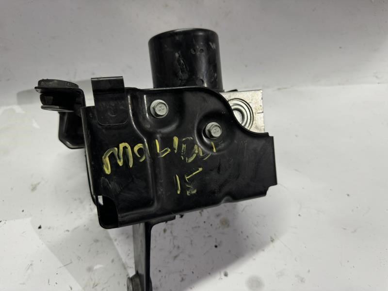 13-16 MALIBU ANTI LOCK BRAKE ABS CONTROL MODULE- 22863598