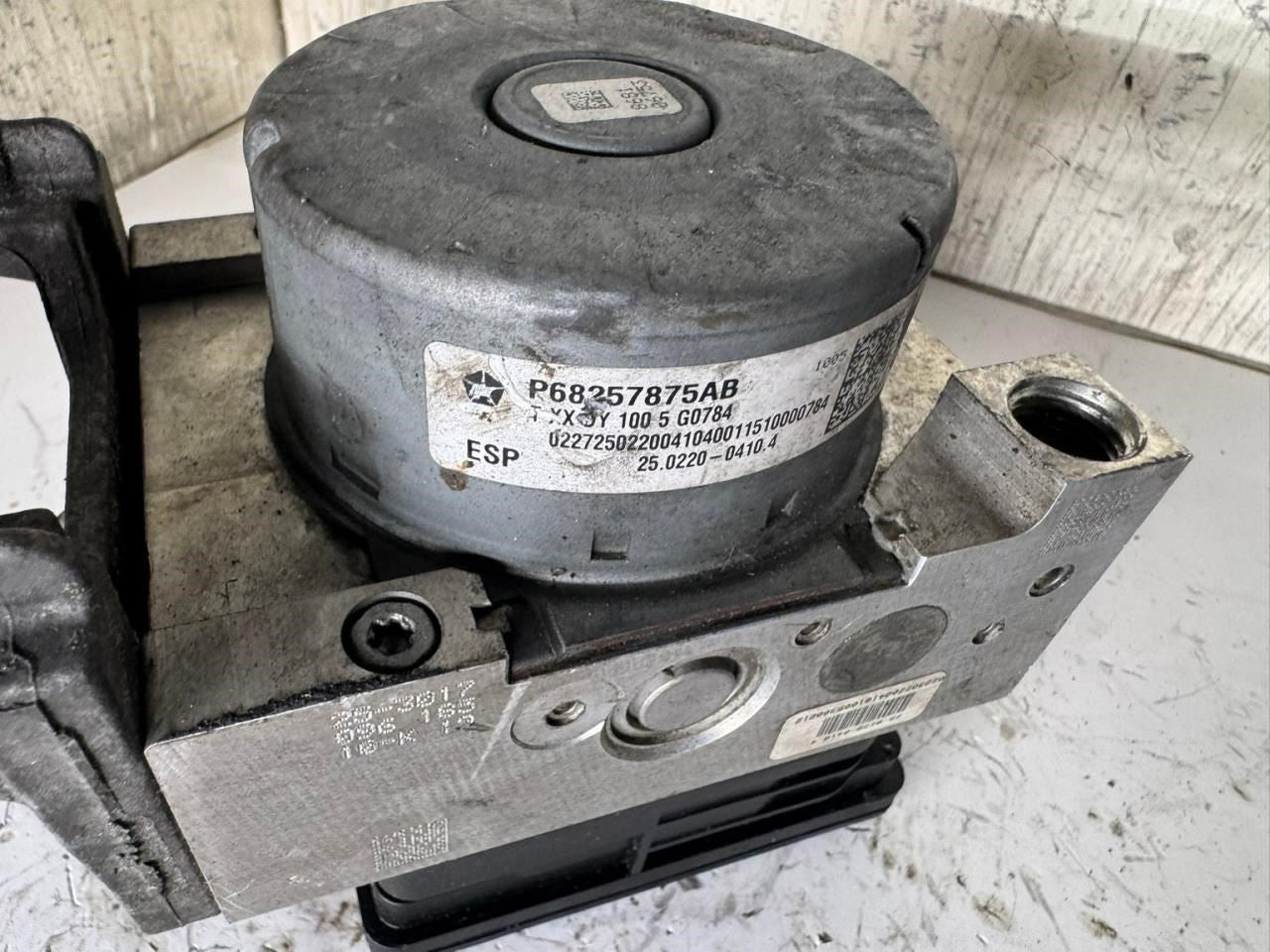 15-23 CHARGER ABS Pump Anti Lock Brake Module - P68257875AB