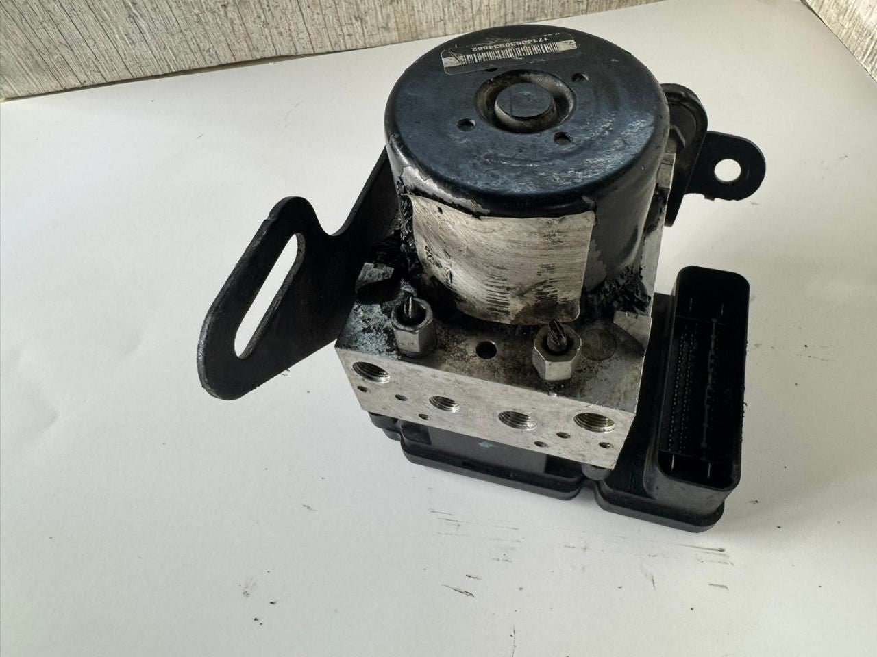 2005 GRAND CHEROKEE ABS Pump Anti Lock Brake Module - 00402736H100