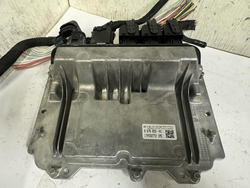 16-18 BMW X1 Engine Control Module Computer ECU ECM PCM - 8678859