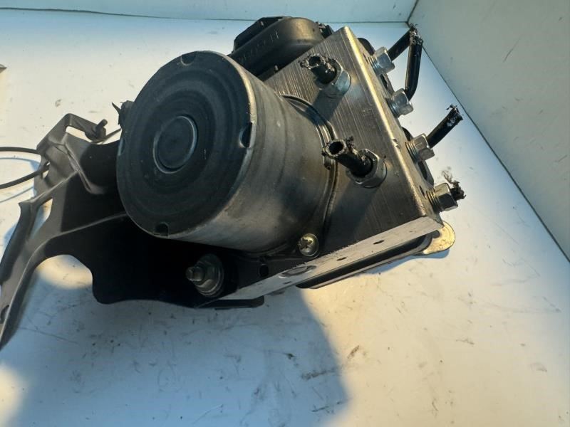 18-19 CAMRY ANTI LOCK BRAKE SYSTEM ABS PUMP MODULE - 44540-33660