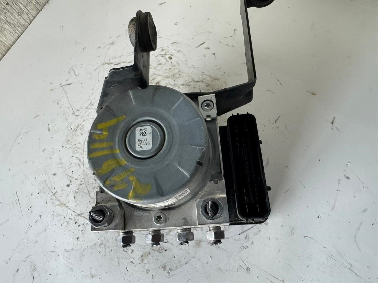 17-19 ESCAPE ABS Pump Anti Lock Brake Module - GV61-2C219-DL