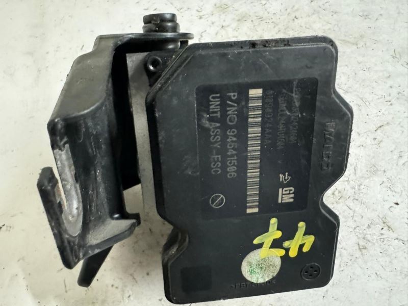 15 ENCORE Anti Lock Brake System ABS Pump Module  - 94541506