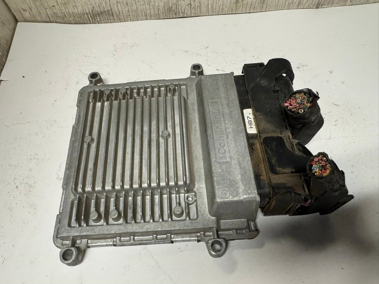 11 SOUL Engine Control Module Computer ECU - 39102-23821; 39180-23821