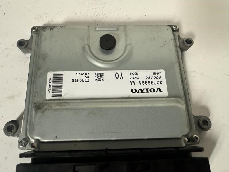 10 VOLVO S80 Engine Control Module Computer ECU ECM PCM - 30788994AA