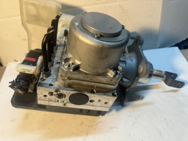 2020 SILVERADO 1500 ANTI LOCK BRAKE SYSTEM ABS PUMP MODULE- 84925028; 84940703