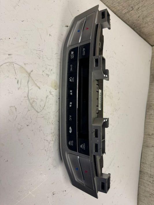 13-15 ACCORD AC Heater Climate Control Module - 79600 T2F A611 M1