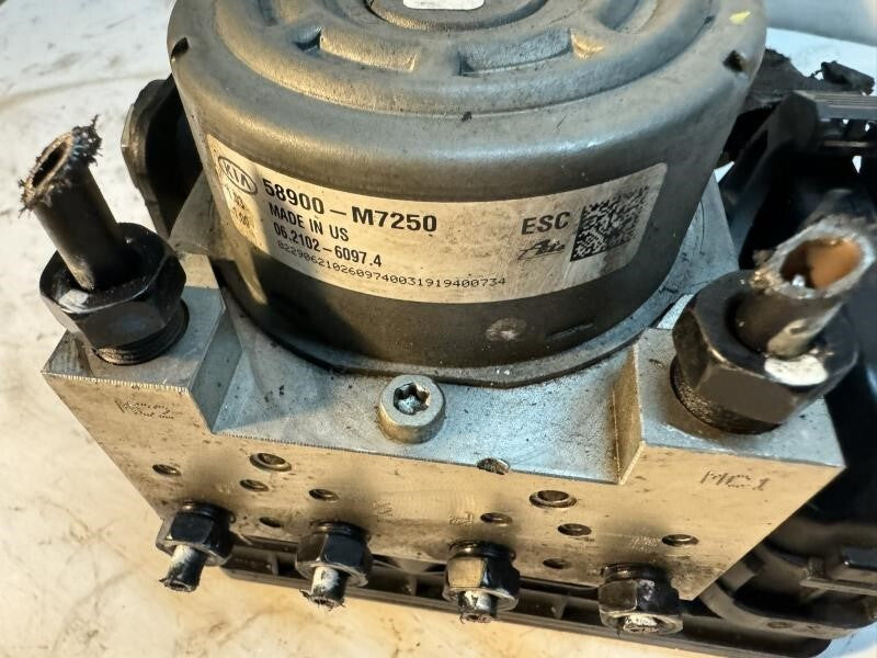 19-20 FORTE ANTI LOCK BRAKE SYSTEM ABS PUMP MODULE - 58900-M7250