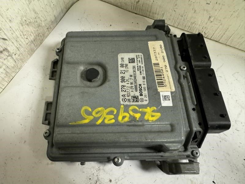 18 MERCEDES CLA350 Engine Control Module Computer ECU - 0 270 900 21 00