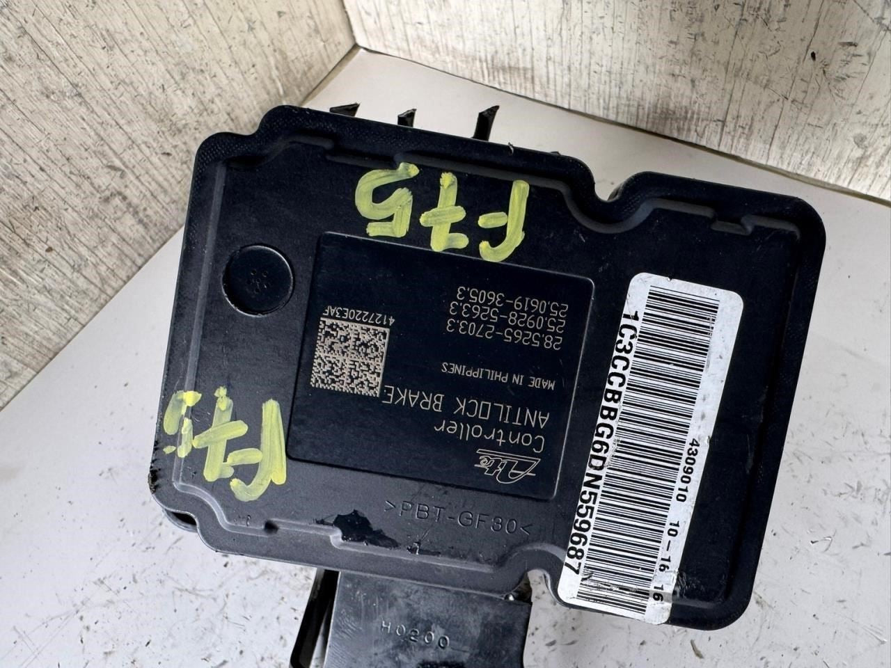 2012 AVENGER ABS Pump Anti Lock Brake Module - P68148760AA