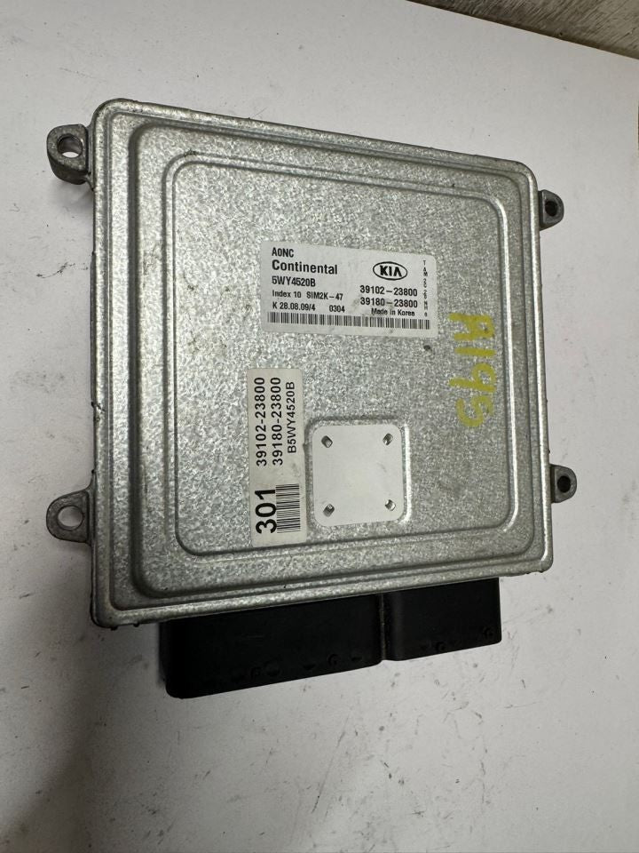 10 SOUL Engine Control Module Computer ECU - 39102-23800; 39180-23800