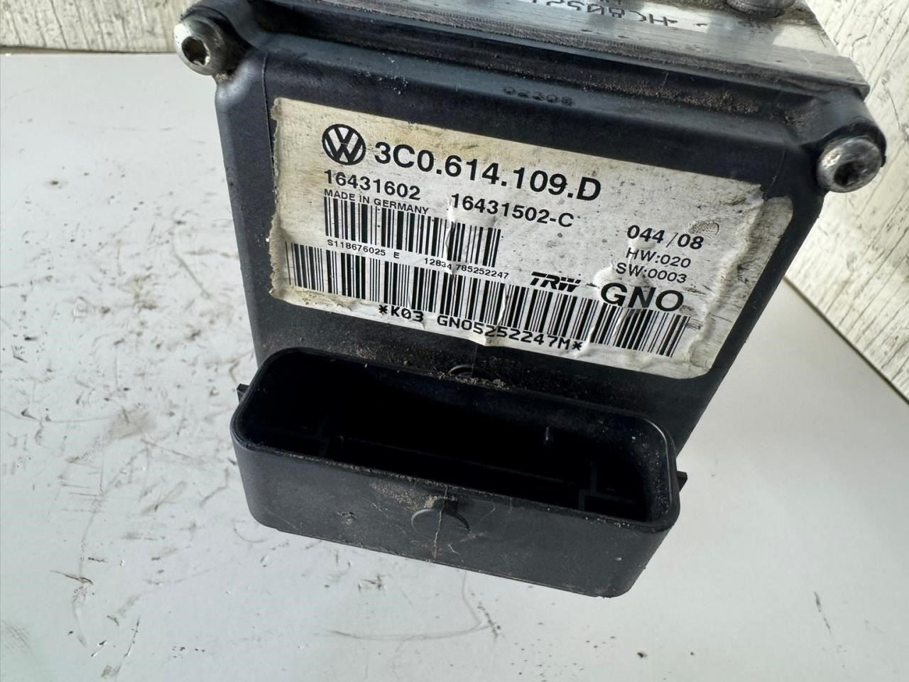 2008 PASSAT ABS Pump Anti Lock Brake Module - 16431602-C