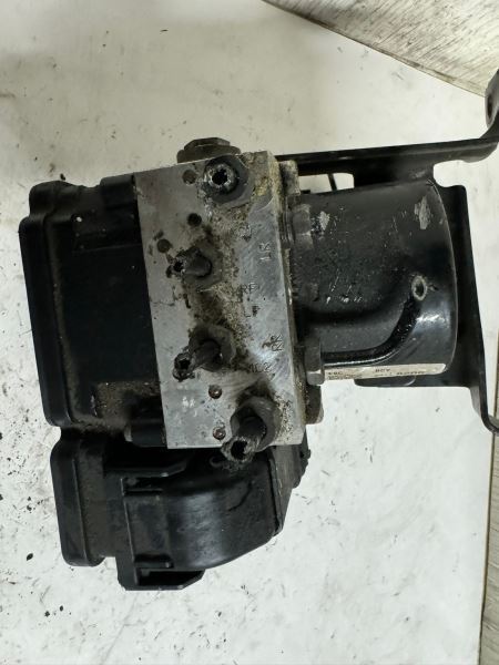 13 ATS Anti Lock Brake System ABS Pump Module  - 8413 6206