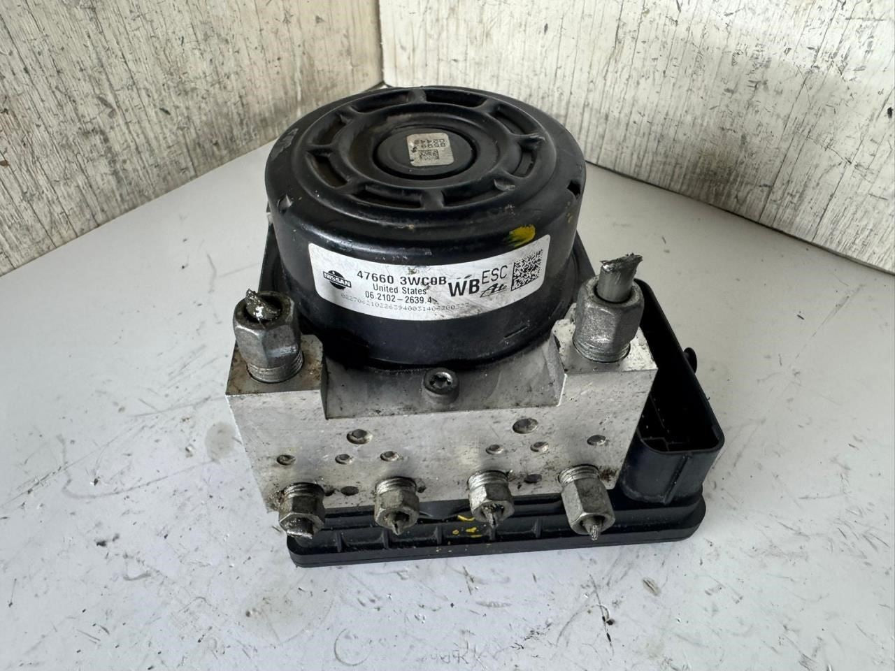 14-19 VERSA ABS Pump Anti Lock Brake Module - 47660 3WC0B